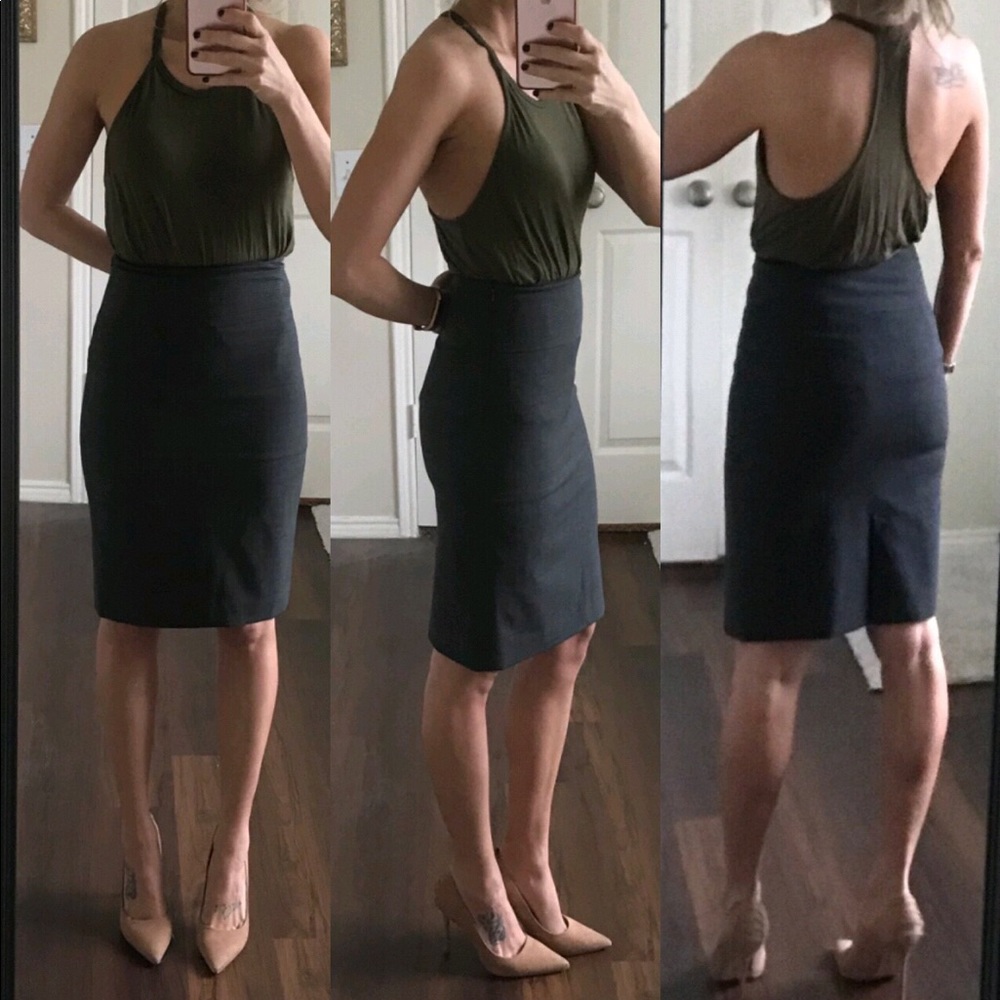 Banana Republic gray pinstripe pencil skirt